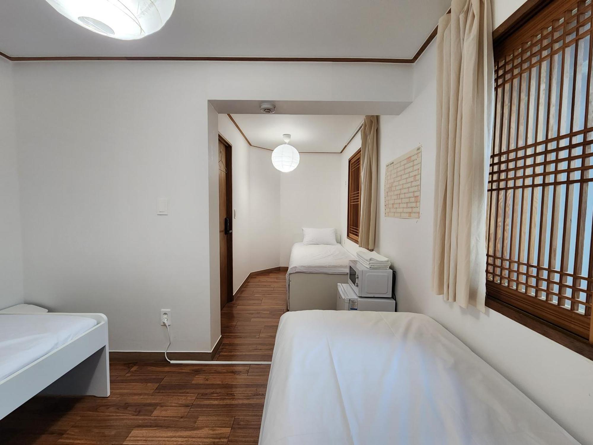 Hostel Jl In Chung-Jeong Seoul Exterior foto
